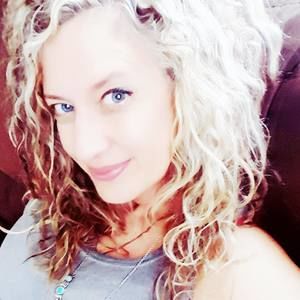 Meet your Posher, Lauri